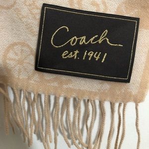 Coach wool scarf